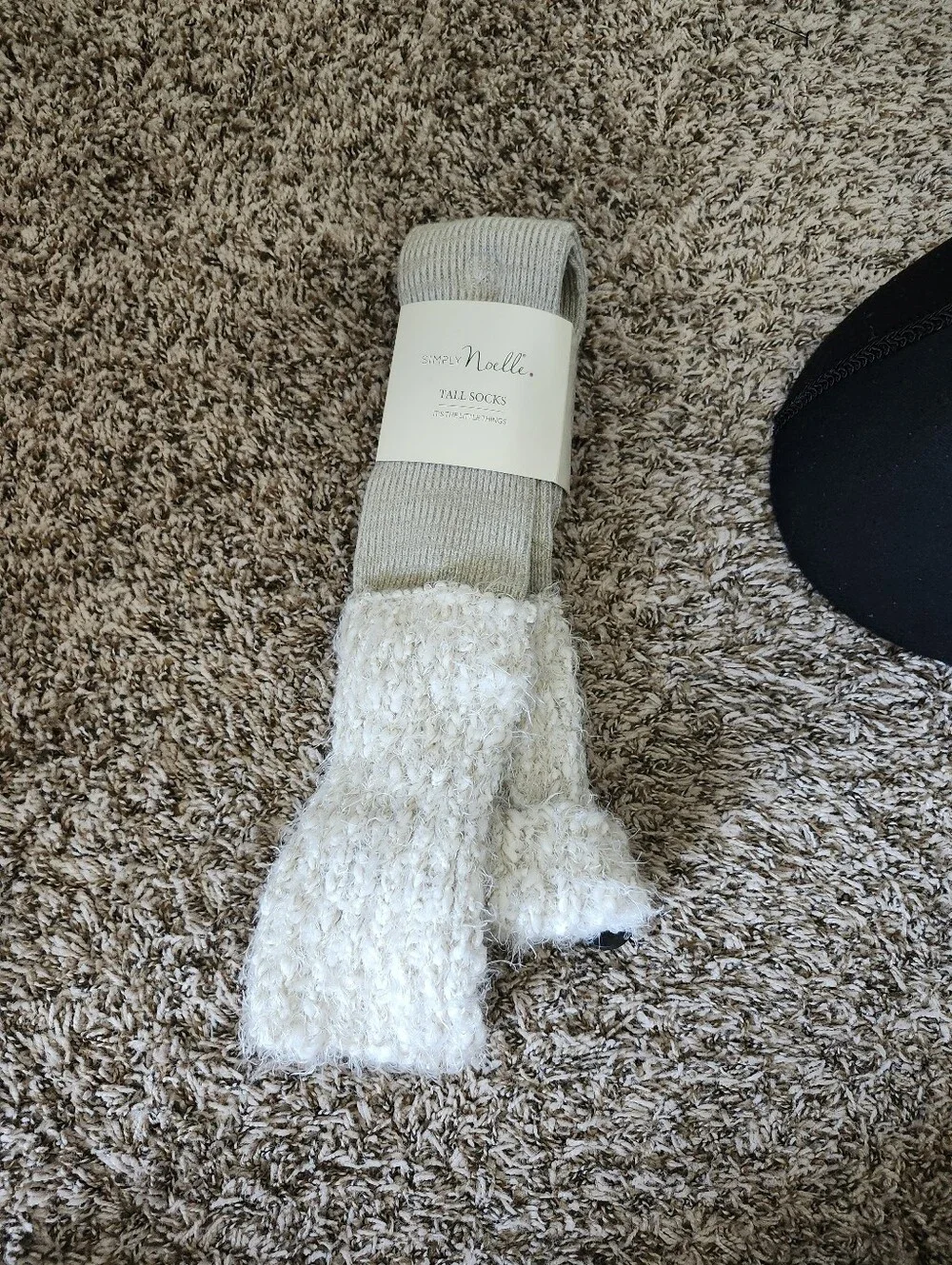 Simply Noelle Tall Fuzzy Knit Socks - Light Gray & White